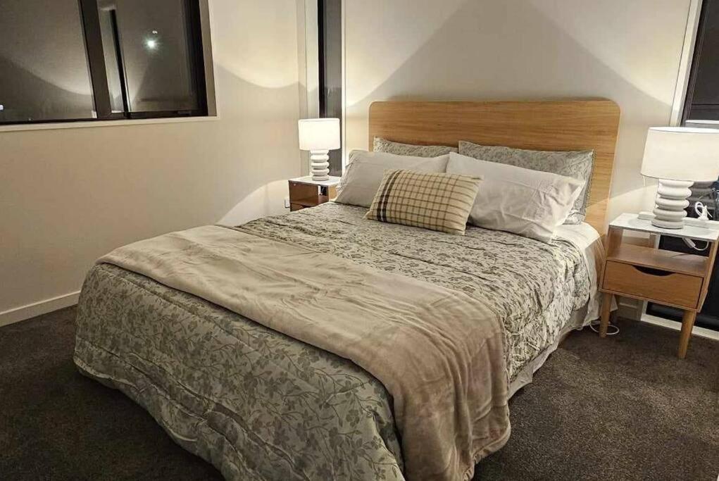 2-Bedroom Ensuite, Close To City, Comfortable, Accessible With Own Parking Κράισττσερτς Εξωτερικό φωτογραφία